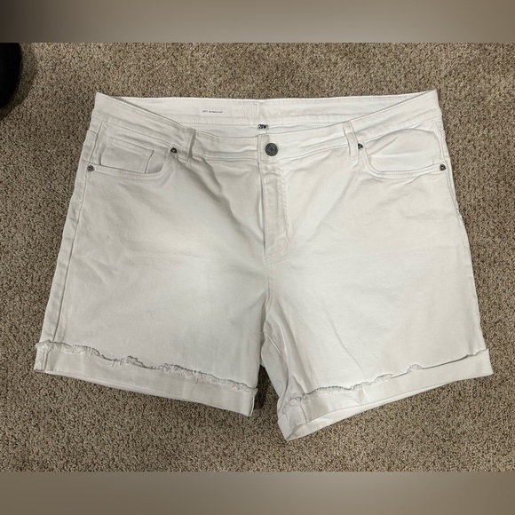 Kut from the Kloth Pants - KUT FROM THE KLOTH white denim shorts, 20W